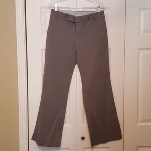 Gap flare chino, gray khakis